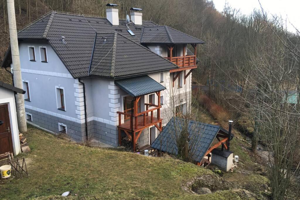 Villa Vykmanov Medenec 외부 사진